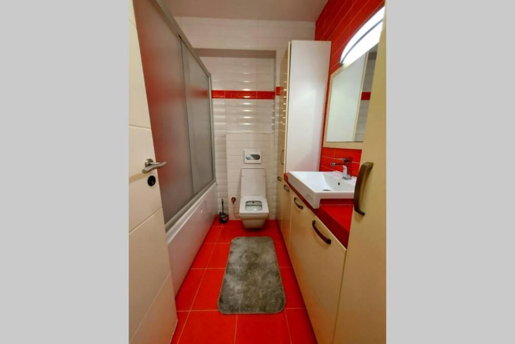 Apartment 13C Приштина Екстер'єр фото